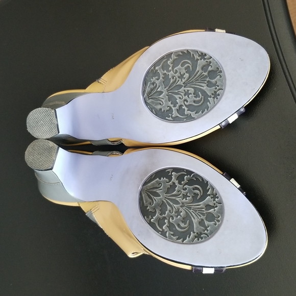 Mustard & grey patent open toe slide in heels - Picture 4 of 5